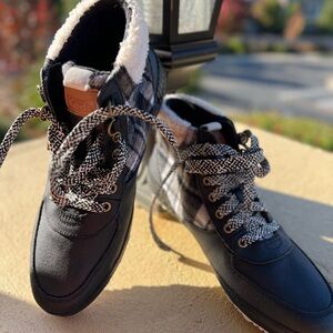 Keds Women's Black and White Plaid Winter Boots